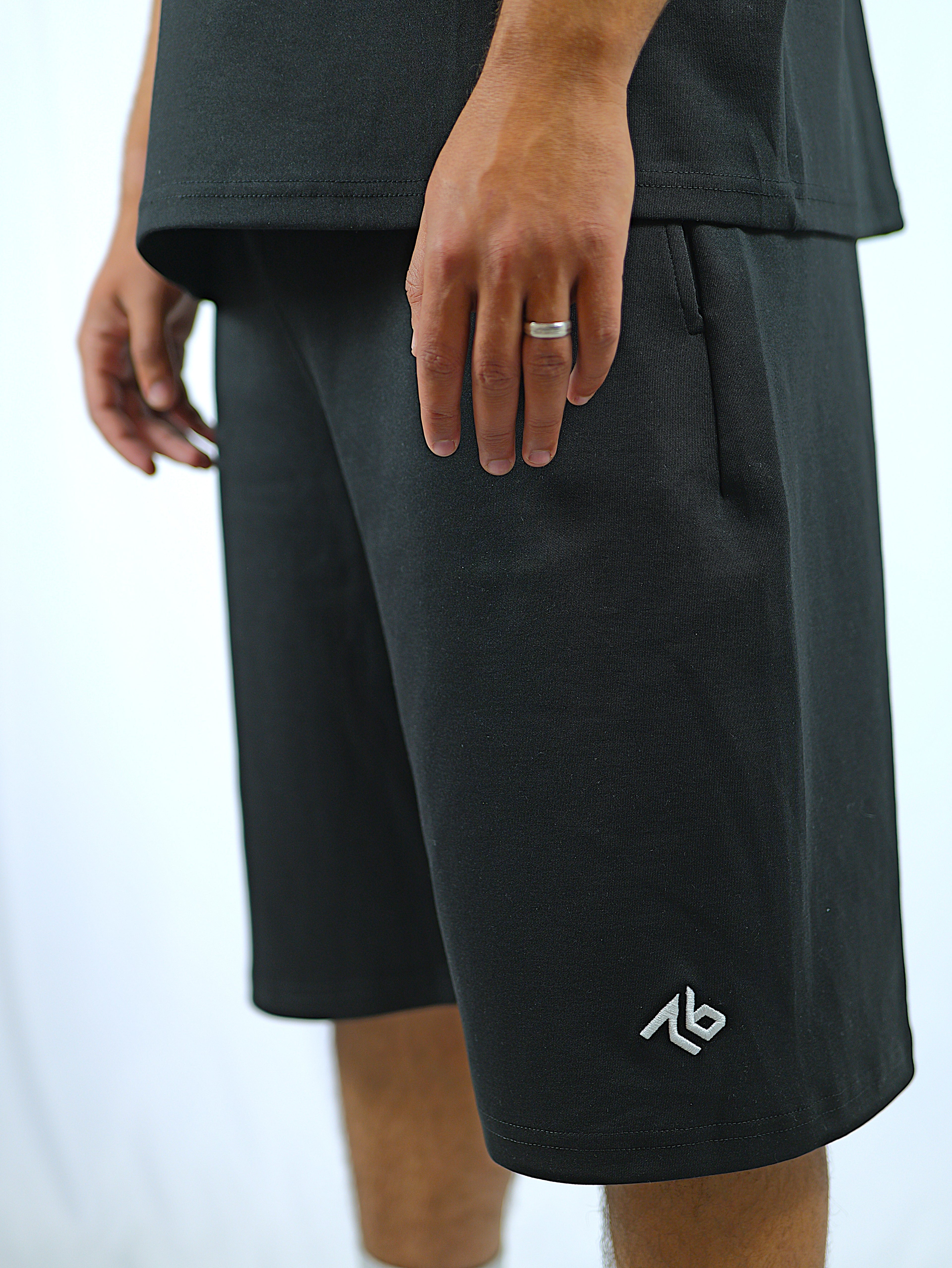 Ensemble Summer — Black